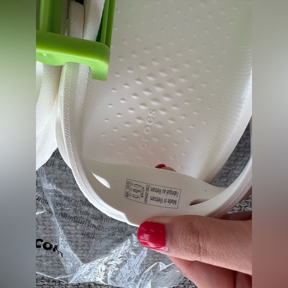 Crocs Off Grid Clog White | Size M7 W9 | Unisex - Picture 8 of 14
